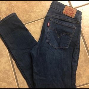 Levi’s 711 Skinny jeans